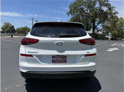 White 2020 Hyundai TUCSON Value