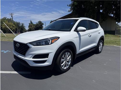 White 2020 Hyundai TUCSON Value