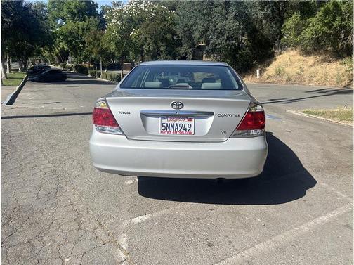 Silver 2005 Toyota Camry LE V6
