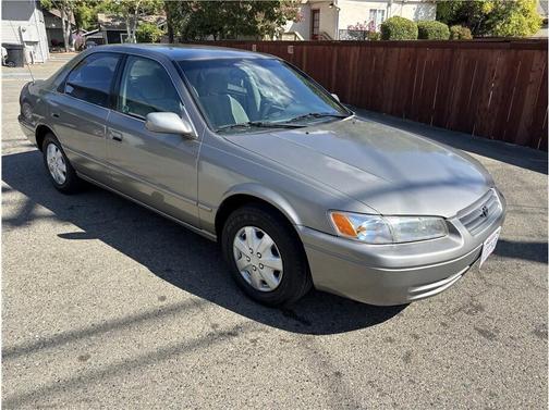1998 Toyota Camry CE