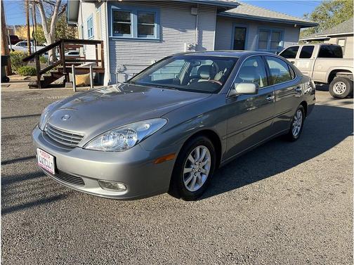 2002 Lexus ES 300 Base