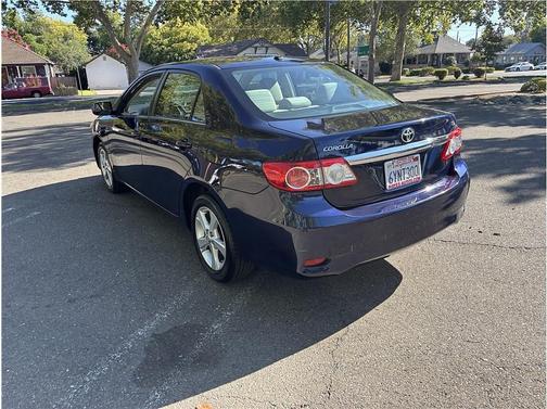 Blue 2013 Toyota Corolla LE