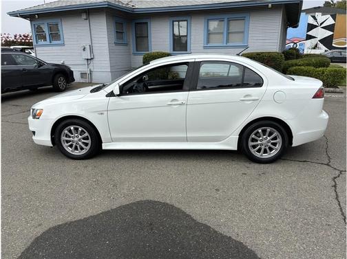 2012 Mitsubishi Lancer SE