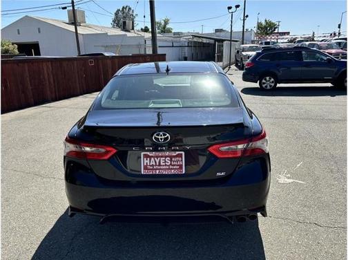 2019 Toyota Camry SE