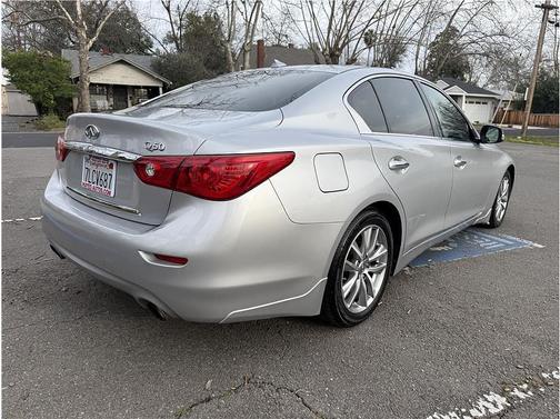 2014 INFINITI Q50 Premium