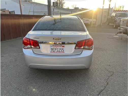 2012 Chevrolet Cruze LS