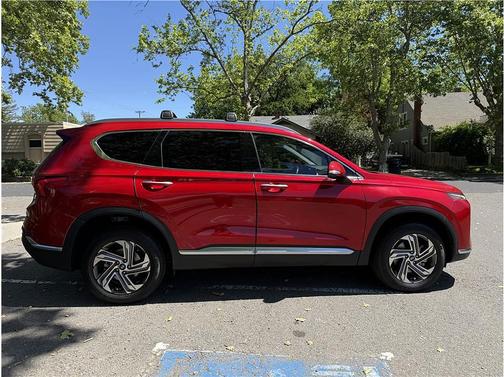 Red 2022 Hyundai SANTA FE SEL 2.4