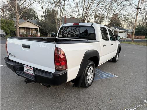 2015 Toyota Tacoma Base