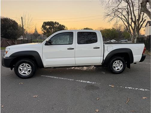 2015 Toyota Tacoma Base