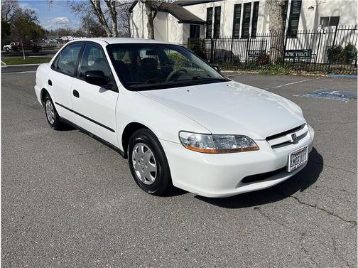2000 Honda Accord DX