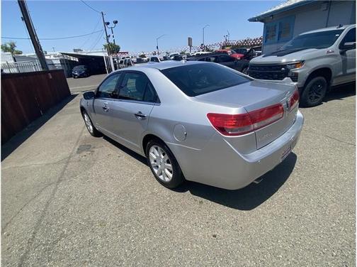 2012 Lincoln MKZ Hybrid Base