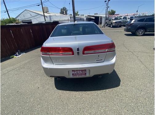 2012 Lincoln MKZ Hybrid Base
