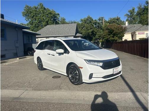 2021 Honda Odyssey Elite