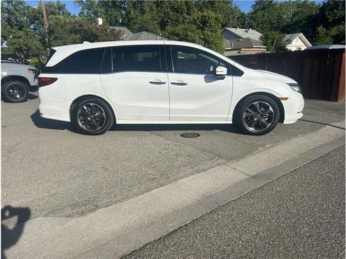 2021 Honda Odyssey Elite