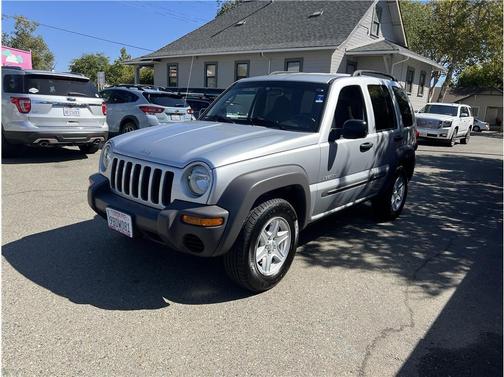 2004 Jeep Liberty Sport
