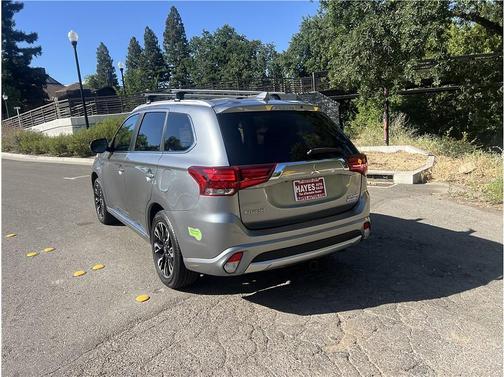 Gray 2018 Mitsubishi Outlander PHEV GT