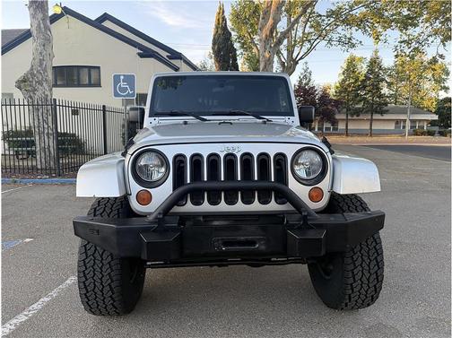 Silver 2007 Jeep Wrangler Sport