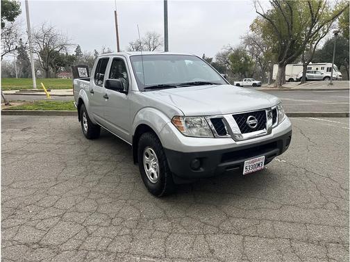 2014 Nissan Frontier S