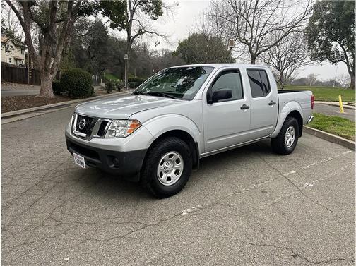 2014 Nissan Frontier S