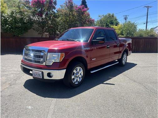 Red 2013 Ford F-150 XLT