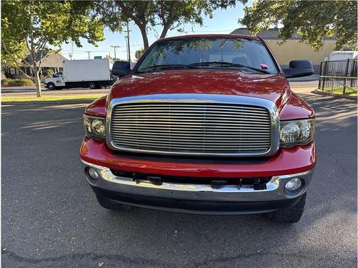 Red 2005 Dodge Ram 1500 SLT Quad Cab