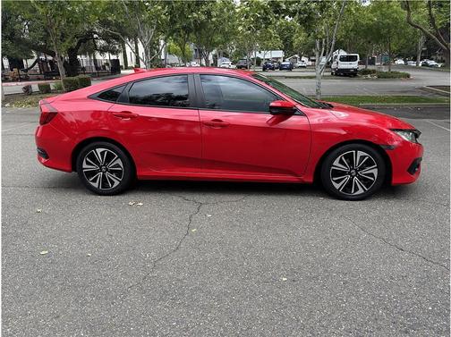 Red 2016 Honda Civic EX-T