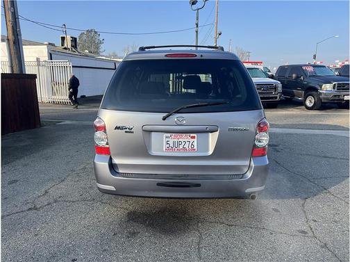 2004 Mazda MPV LX
