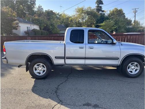 2000 Toyota Tundra SR5