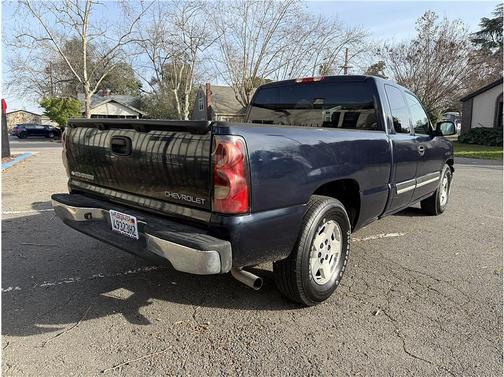 2005 Chevrolet Silverado 1500 LS Extended Cab