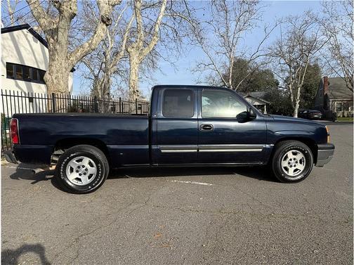 2005 Chevrolet Silverado 1500 LS Extended Cab