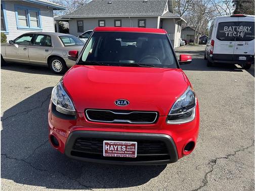 2012 Kia Soul +