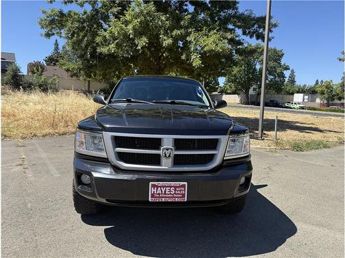Black 2011 Dodge Dakota Big Horn/Lone Star