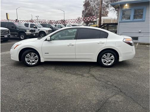 2010 Nissan Altima Hybrid Hybrid Sedan
