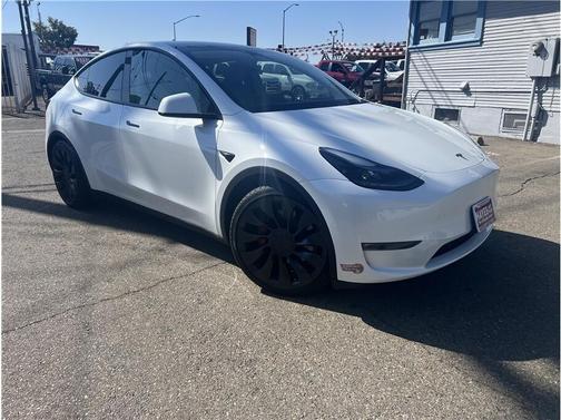 2023 Tesla Model Y Performance Dual Motor All-Wheel Drive