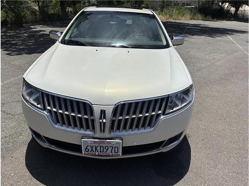 White 2012 Lincoln MKZ Base
