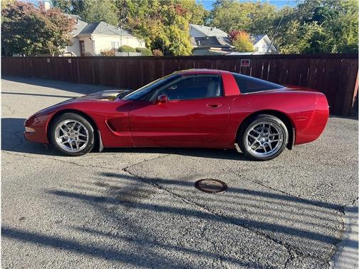 1999 Chevrolet Corvette Base