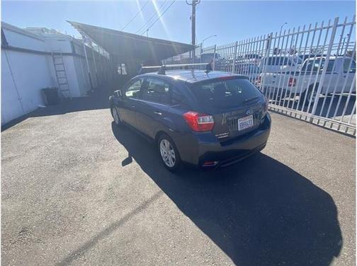2015 Subaru Impreza 2.0i Premium
