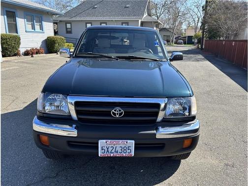 1998 Toyota Tacoma Base