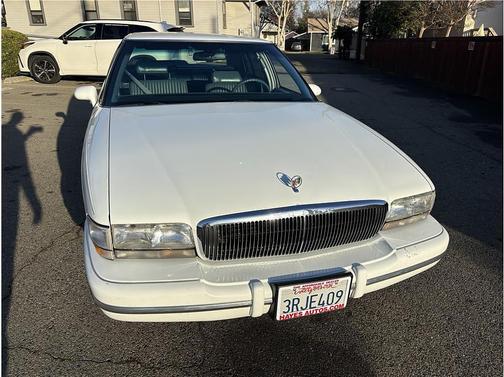 1996 Buick Park Avenue Sedan