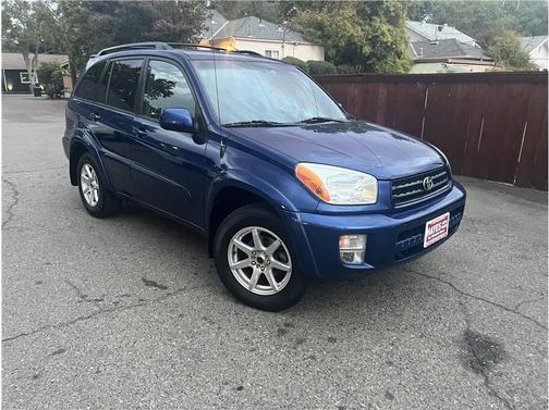 2003 Toyota RAV4 Base