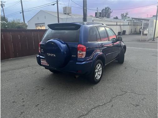 2003 Toyota RAV4 Base