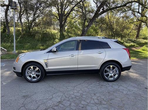 2011 Cadillac SRX Performance Collection