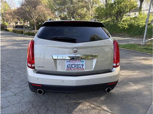 2011 Cadillac SRX Performance Collection