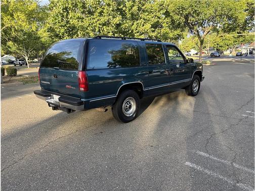 Blue 1993 GMC Suburban