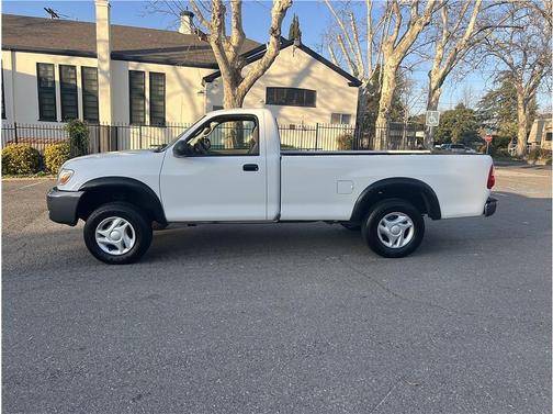 2006 Toyota Tundra Base