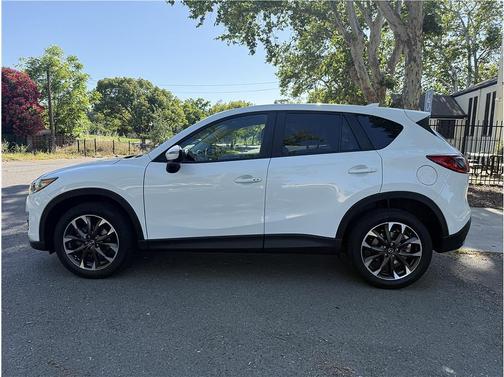 White 2016 Mazda CX-5 Grand Touring
