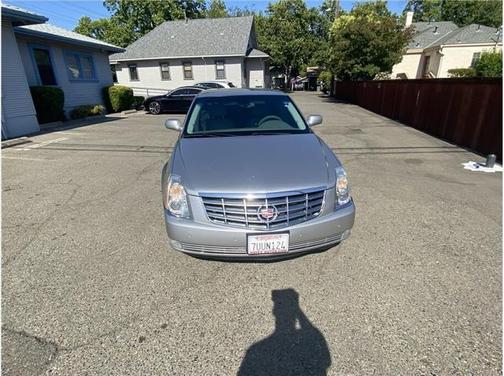 2006 Cadillac DTS Base