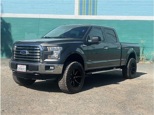 Gray 2017 Ford F-150 XLT