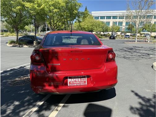 2013 Dodge Avenger SE