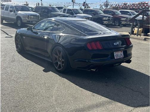 2017 Ford Mustang GT